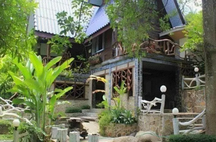 Baan Fahsai 3* Suan Phueng
